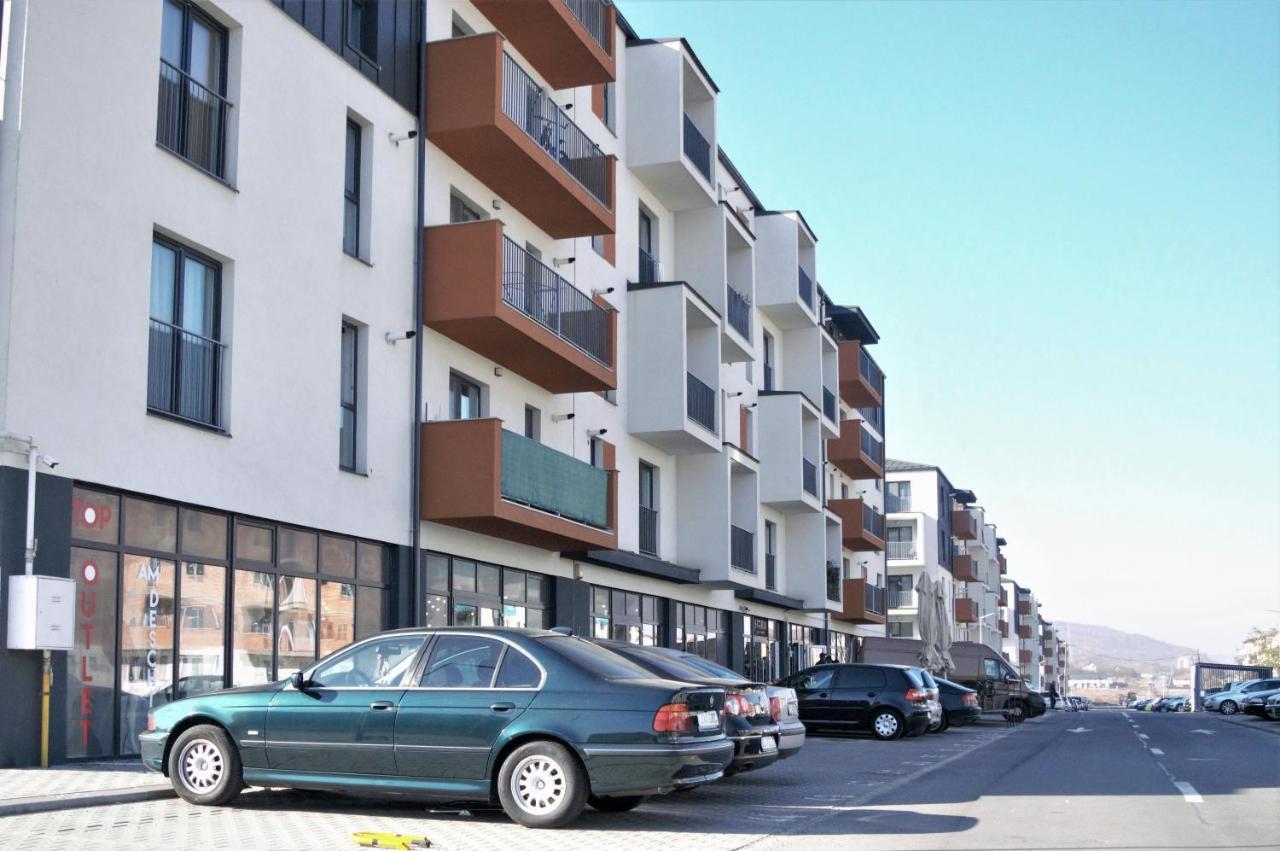 Apartament Nyx ฟลอเรชติ ภายนอก รูปภาพ