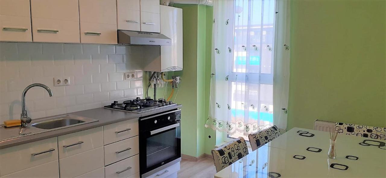 Apartament Nyx ฟลอเรชติ ภายนอก รูปภาพ